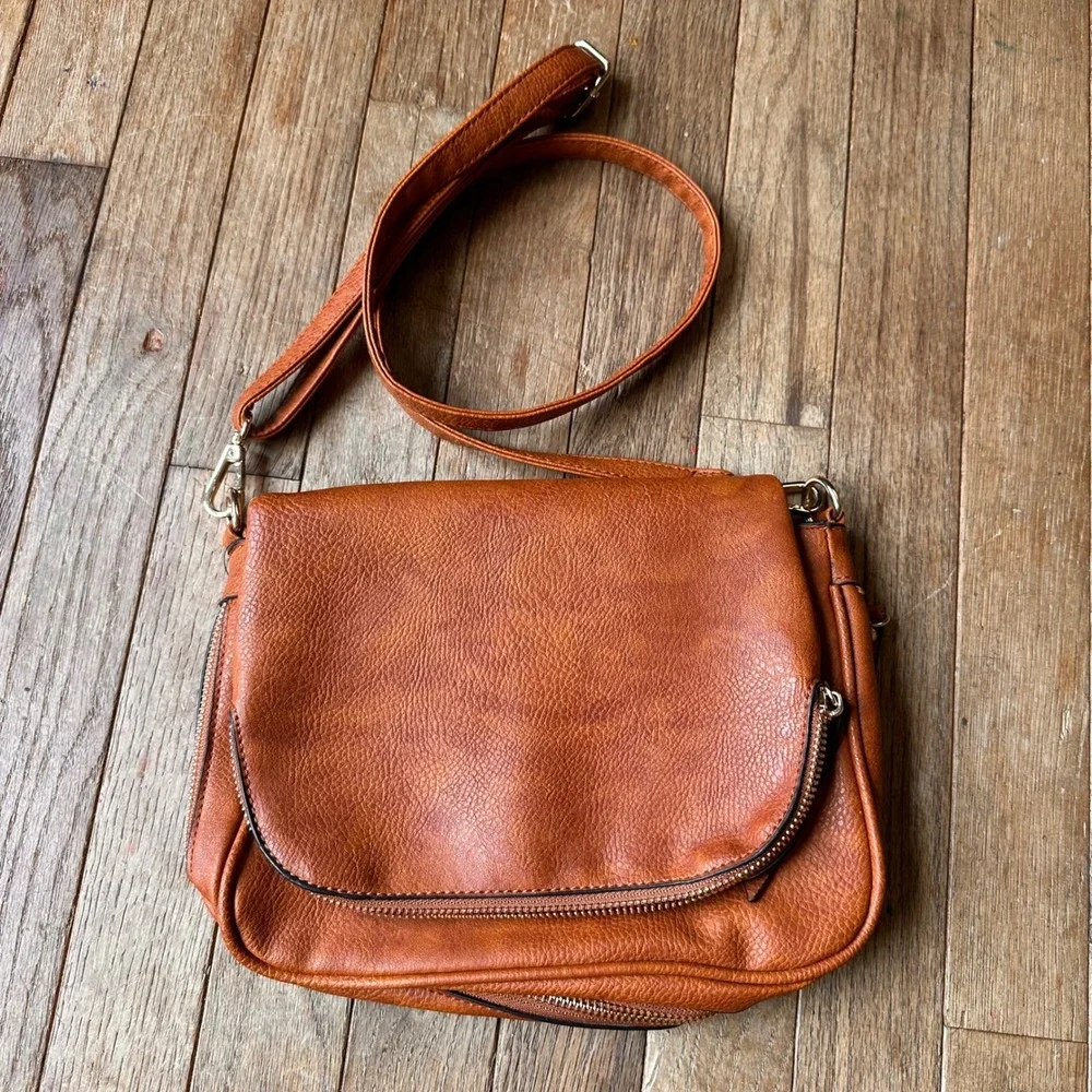 Vegan Leather Brown Crossbody Bag Womens Small Modern Casual Boho Minimalist